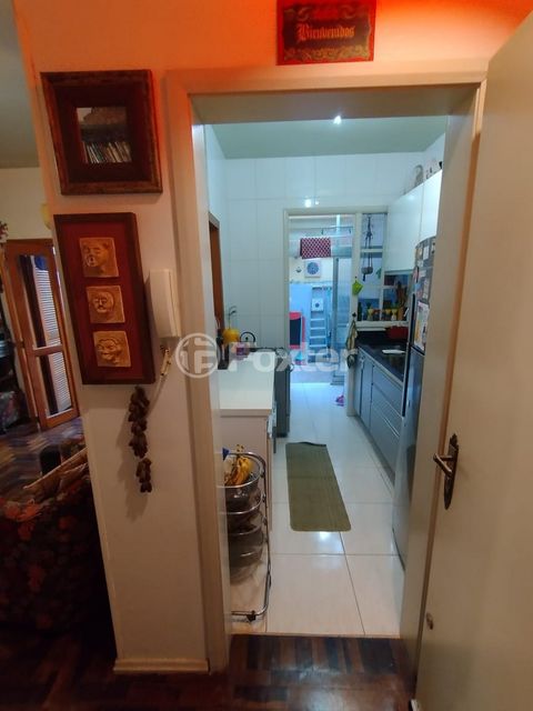 Image 4 - 927578