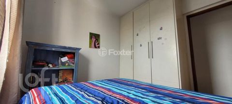 Image 8 - 927635