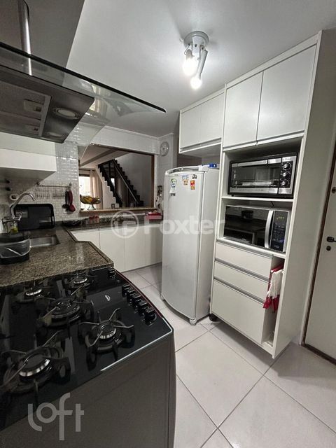 Image 4 - 927643