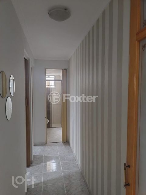 Image 6 - 927649