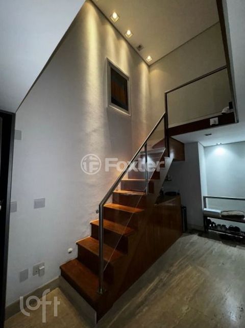 Image 4 - 927667