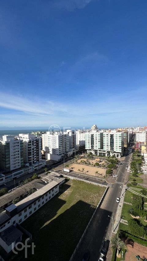 Image 3 - 927713