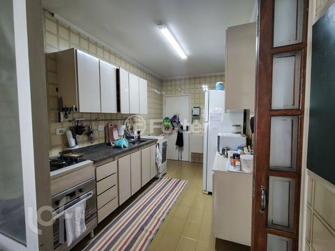 Image 2 - 927714