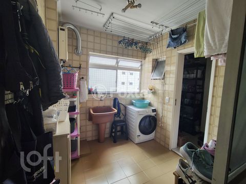 Image 3 - 927714