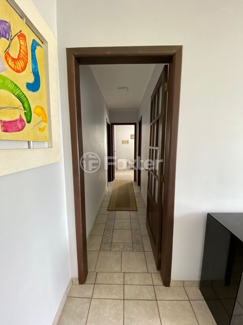 Image 4 - 927732