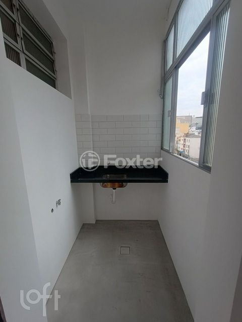 Image 6 - 927742