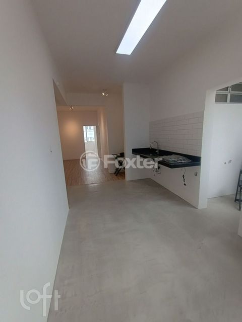 Image 4 - 927742