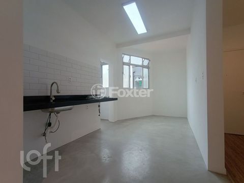 Image 3 - 927742