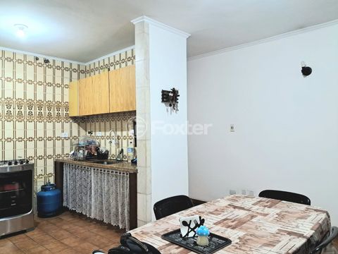 Image 4 - 927803