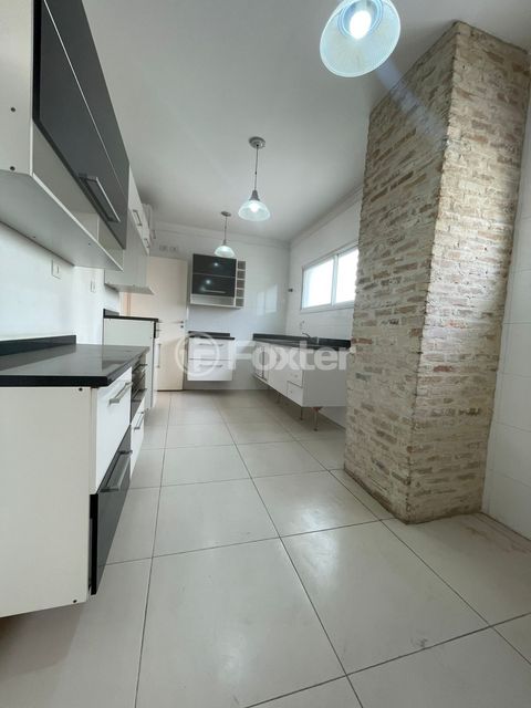 Image 3 - 927878