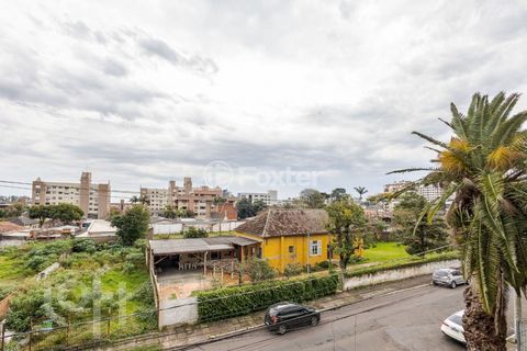 Image 3 - 927882