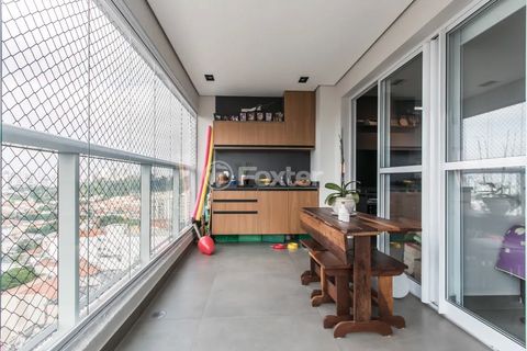 Image 11 - 927922