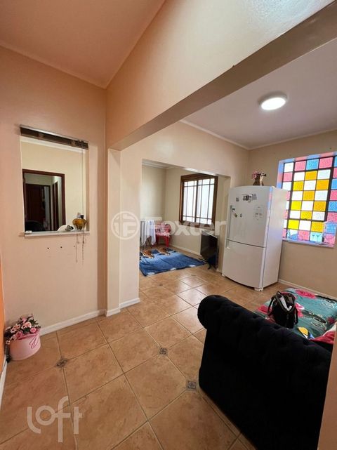 Image 8 - 927965