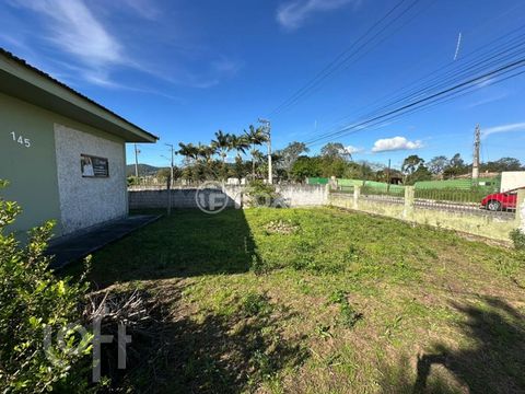 Image 1 - 928075