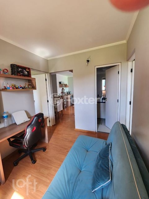 Image 7 - 928082