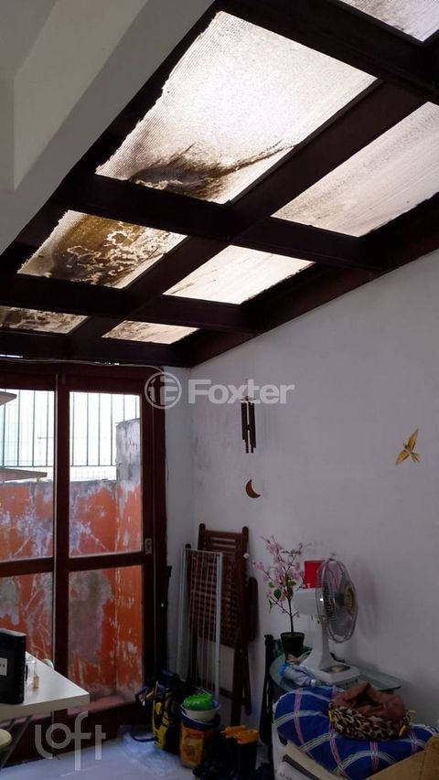 Image 4 - 928116
