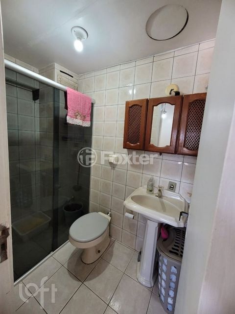 Image 7 - 928137