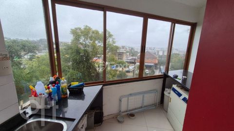 Image 7 - 928163