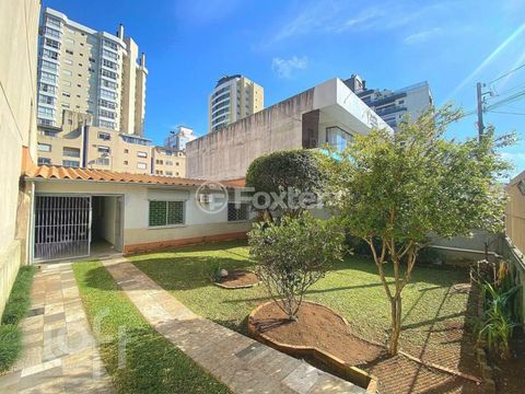 Image 6 - 928193