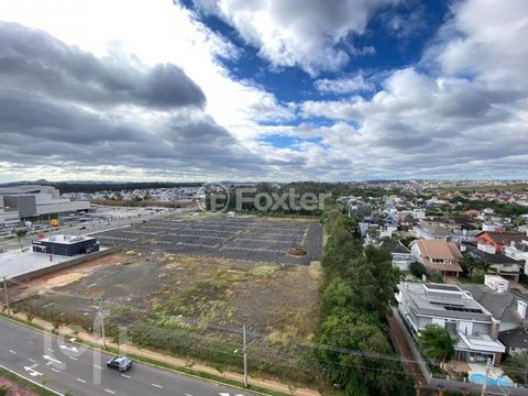 Image 10 - 928212