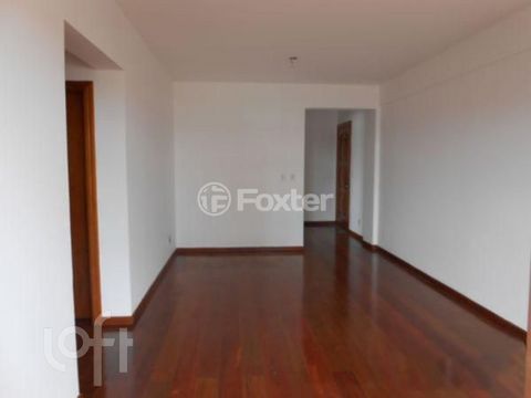 Image 7 - 928216