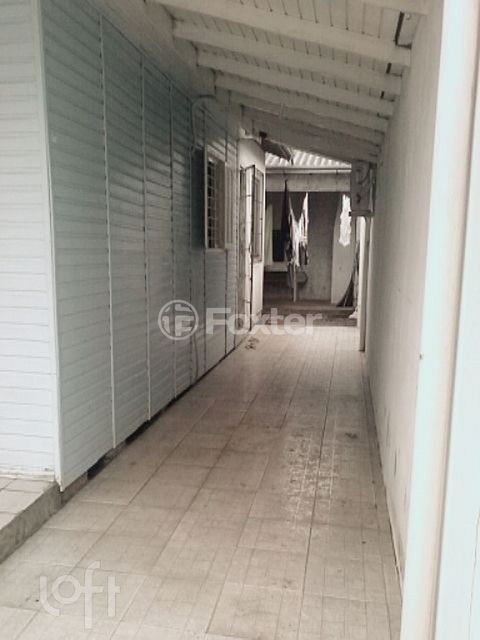 Image 8 - 928227
