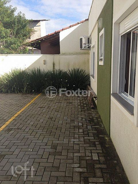 Image 6 - 928244