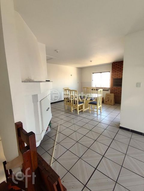Image 7 - 928301