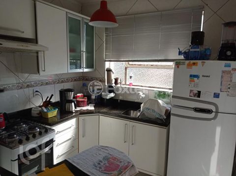 Image 3 - 928307