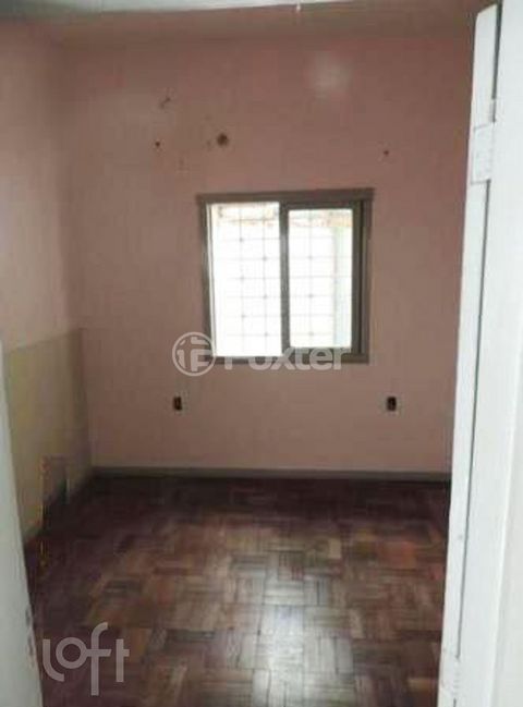 Image 7 - 928310