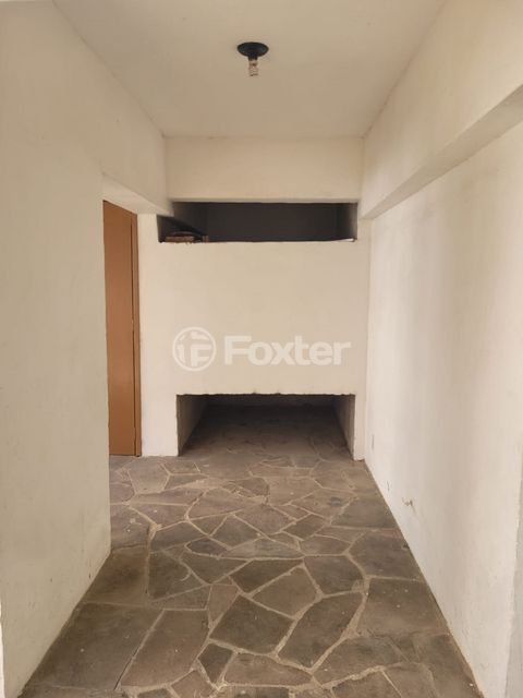 Image 3 - 928343