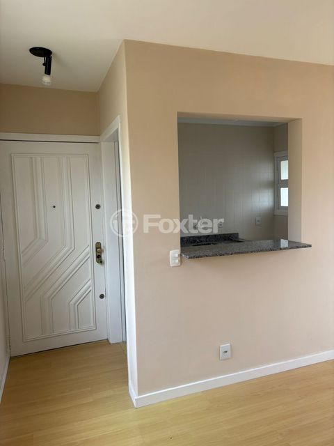 Image 5 - 928419
