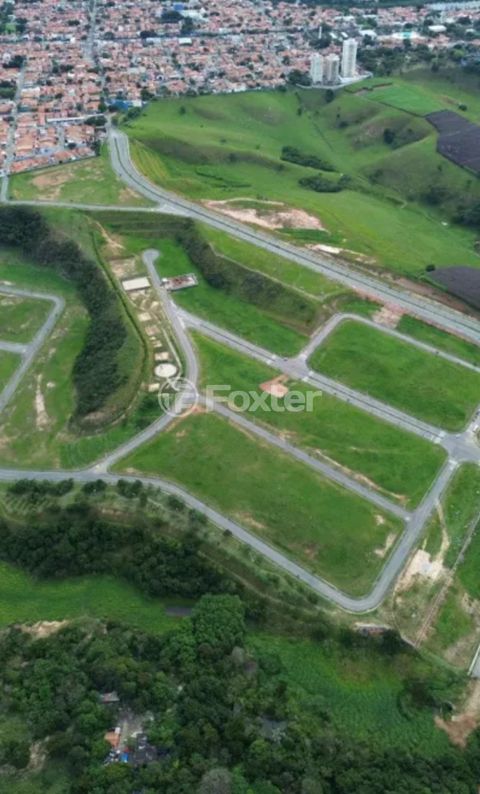 Image 2 - 928433