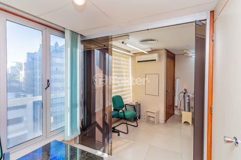 Image 7 - 928475