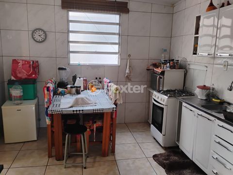 Image 4 - 928478