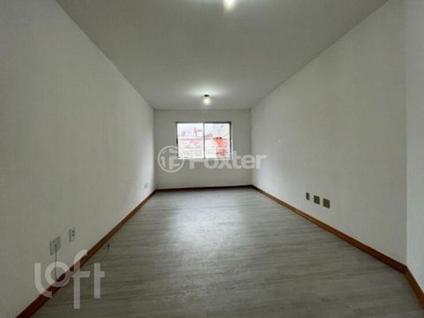 Image 1 - 928509