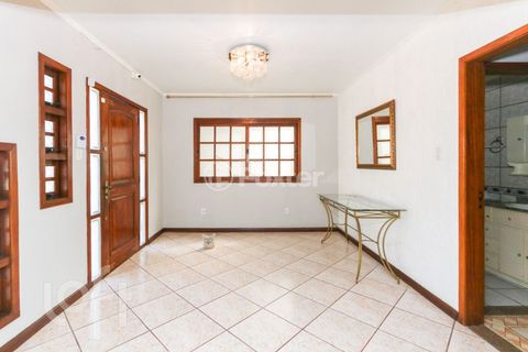 Image 3 - 928512