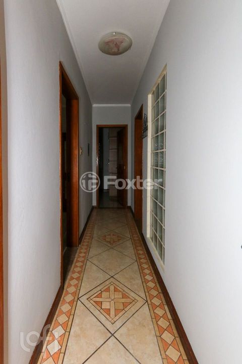 Image 11 - 928512