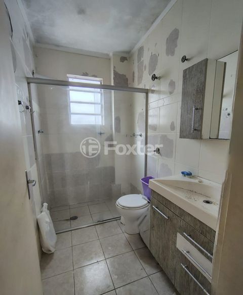 Image 7 - 928520