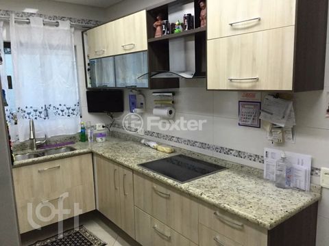 Image 3 - 928536
