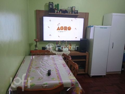 Image 7 - 928563