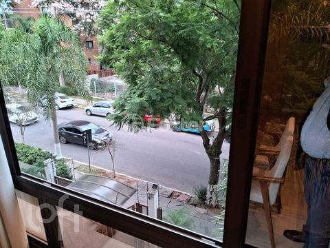 Image 2 - 928587