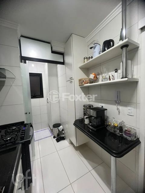 Image 5 - 928604