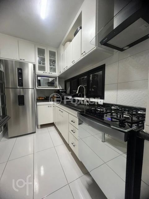 Image 3 - 928604