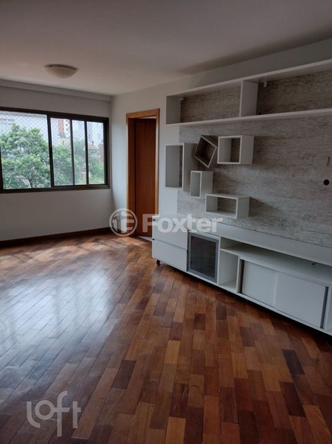 Image 3 - 928609