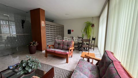 Image 15 - 928665