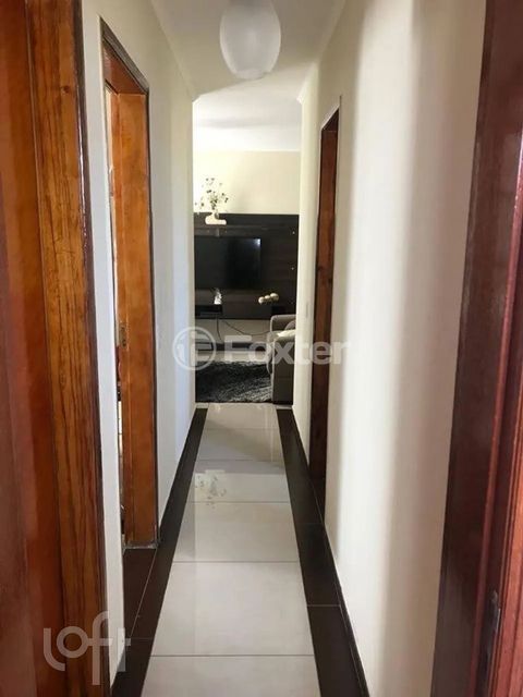 Image 8 - 928688