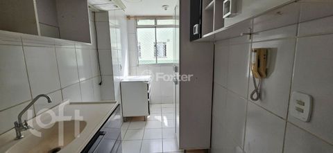 Image 11 - 928706