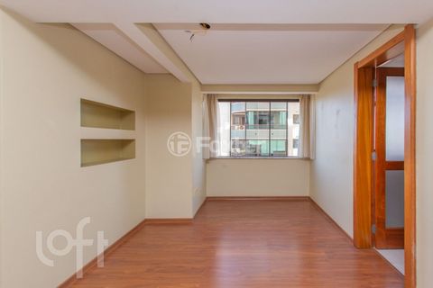 Image 7 - 928712