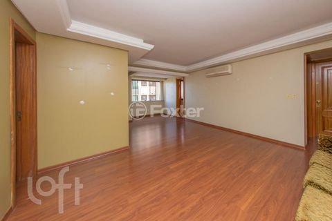 Image 6 - 928712